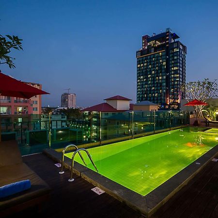 Sunshine Hip Hotel Паттая Екстер'єр фото
